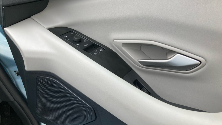 Ford Explorer 210kW Select 77kWh 5dr Auto Electric Estate